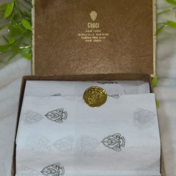 Authentic Gucci Wallet Vintage & Rare in original box - Picture 17 of 17
